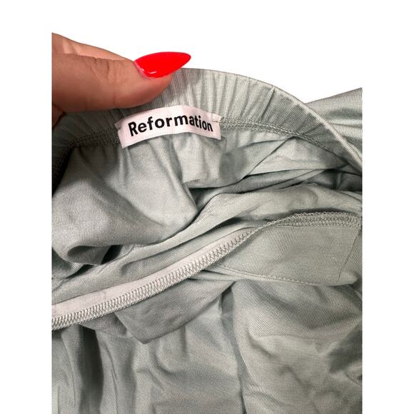 Reformation Dunne Skirt Sage Green Ruched Slit Midi – Size M - Picture 3 of 5